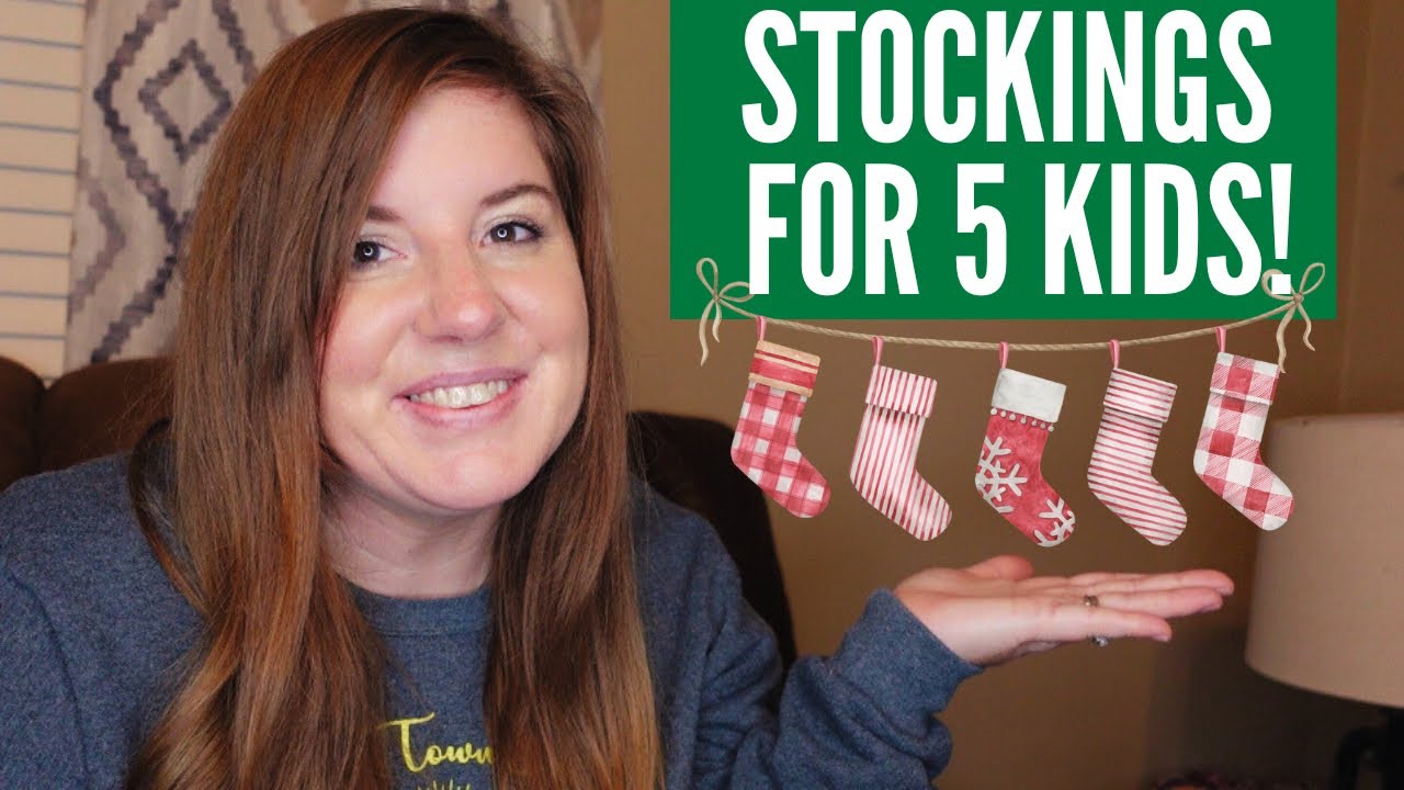 WHAT’S IN MY KIDS STOCKINGS || stocking stuffer ideas for children, preteens, and teens