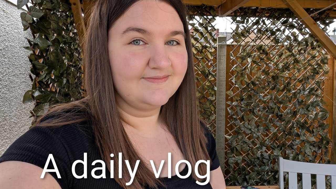 GRWM- A CALM MONDAY VLOG