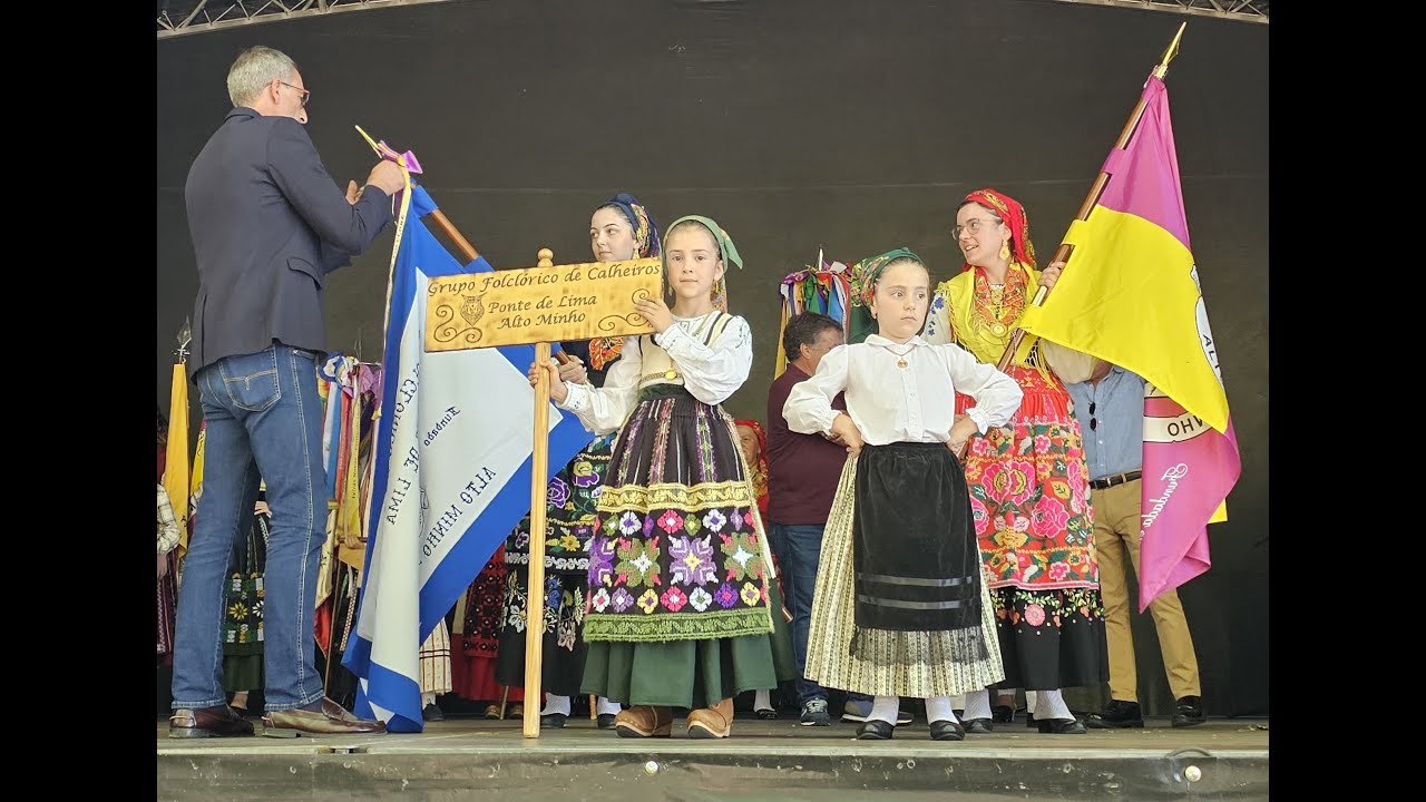 GRUPO FOLCLÓRICO DE CALHEIROS,  EM ENCONTROS DE FOLCLORE NA AVENIDA
