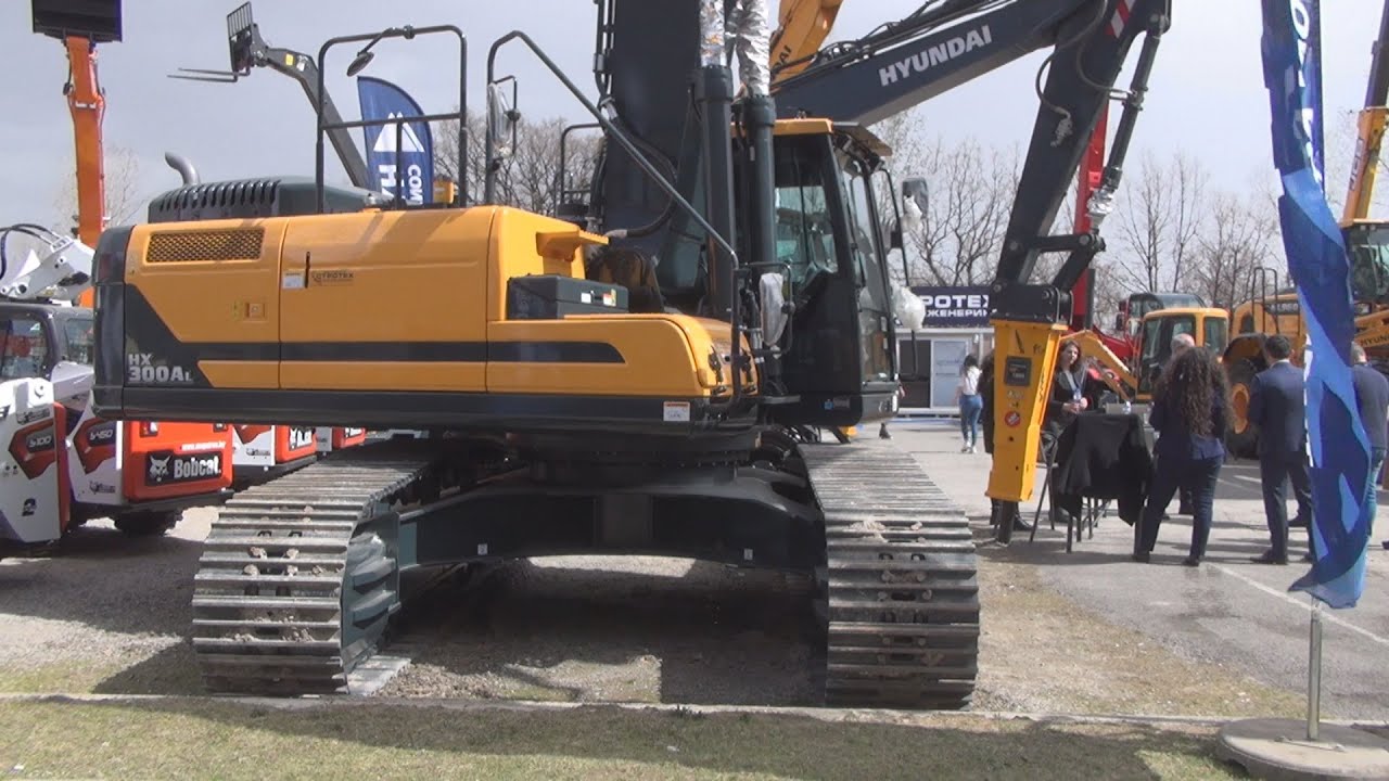 Hyundai HX300AL Crawler Excavator (2022) Exterior and Interior