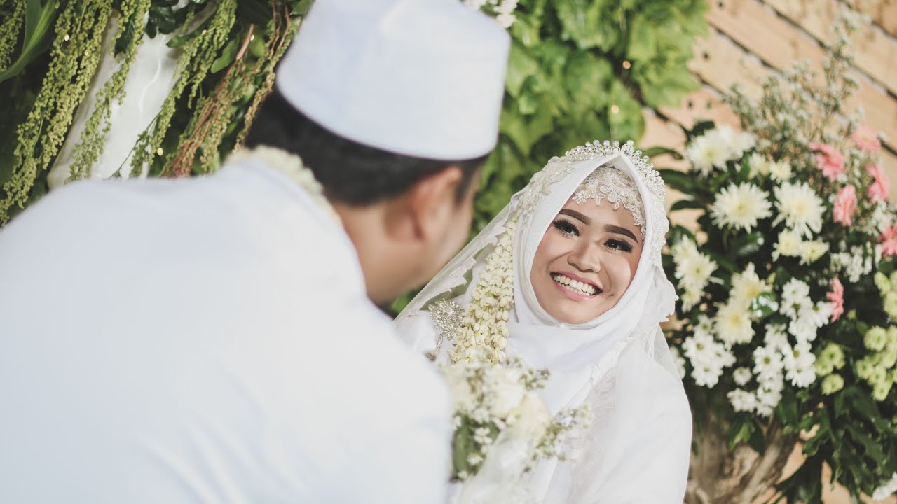The Wedding : Vinda & Juli by decropid