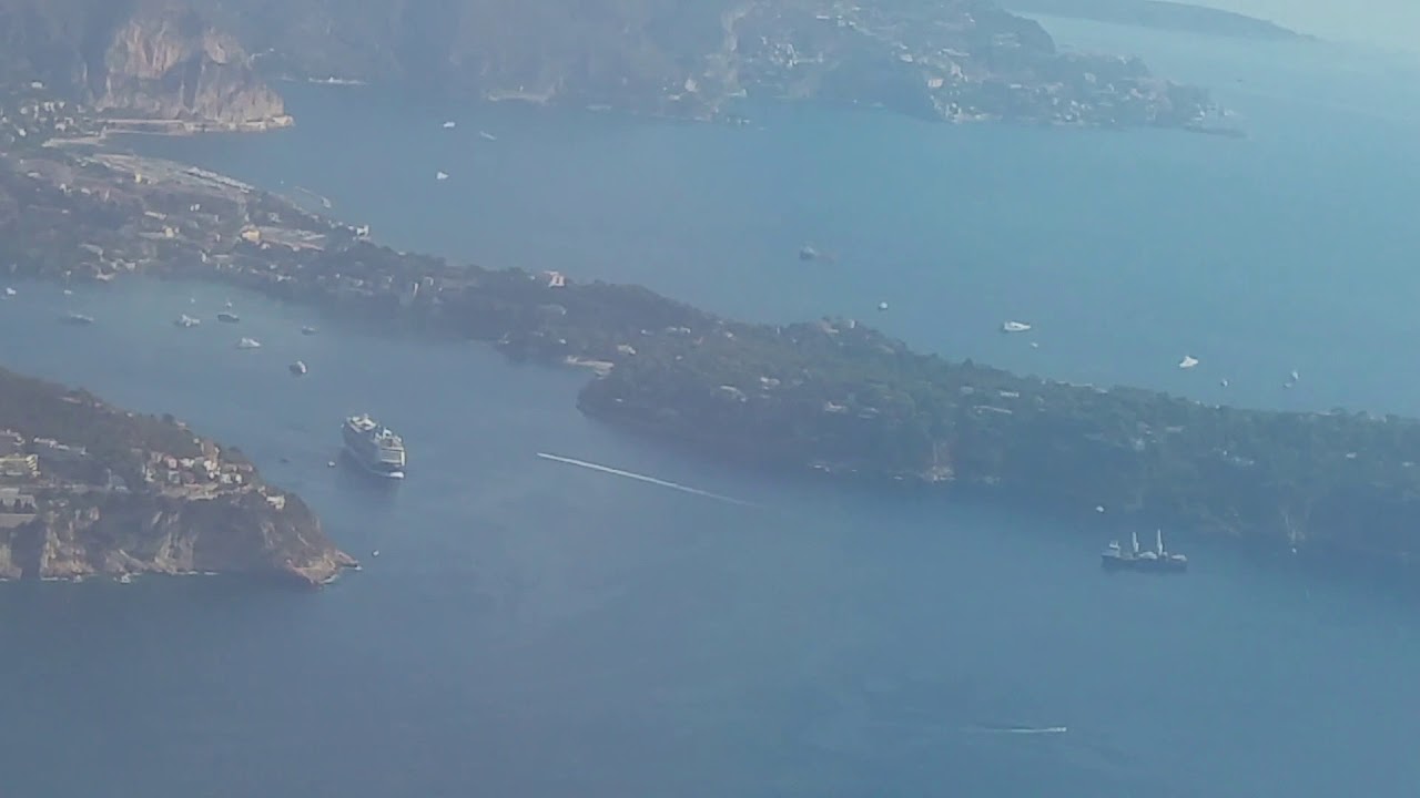 décollage de Nice pour Tunis avec nouvelair