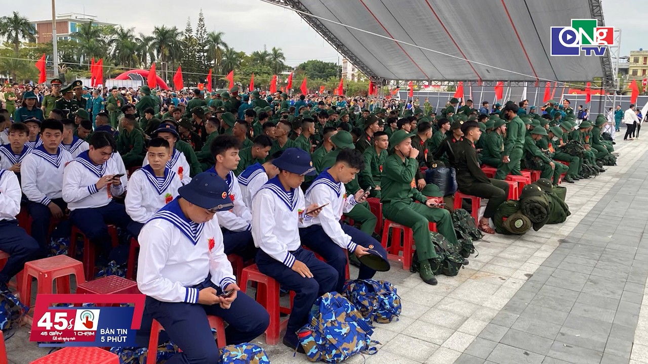 Gần 4.000 thanh niên Quảng Ngãi lên đường nhập ngũ | QNgTV