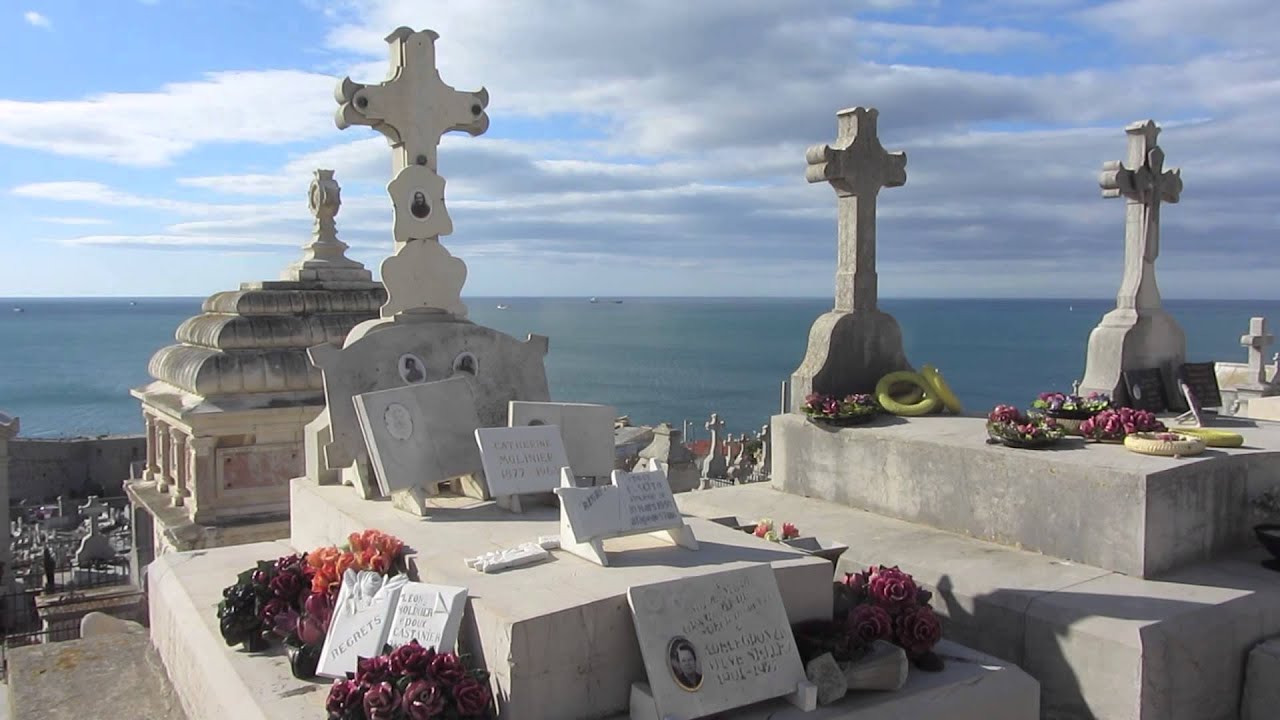 LE CIMETIERE MARIN DE SETE