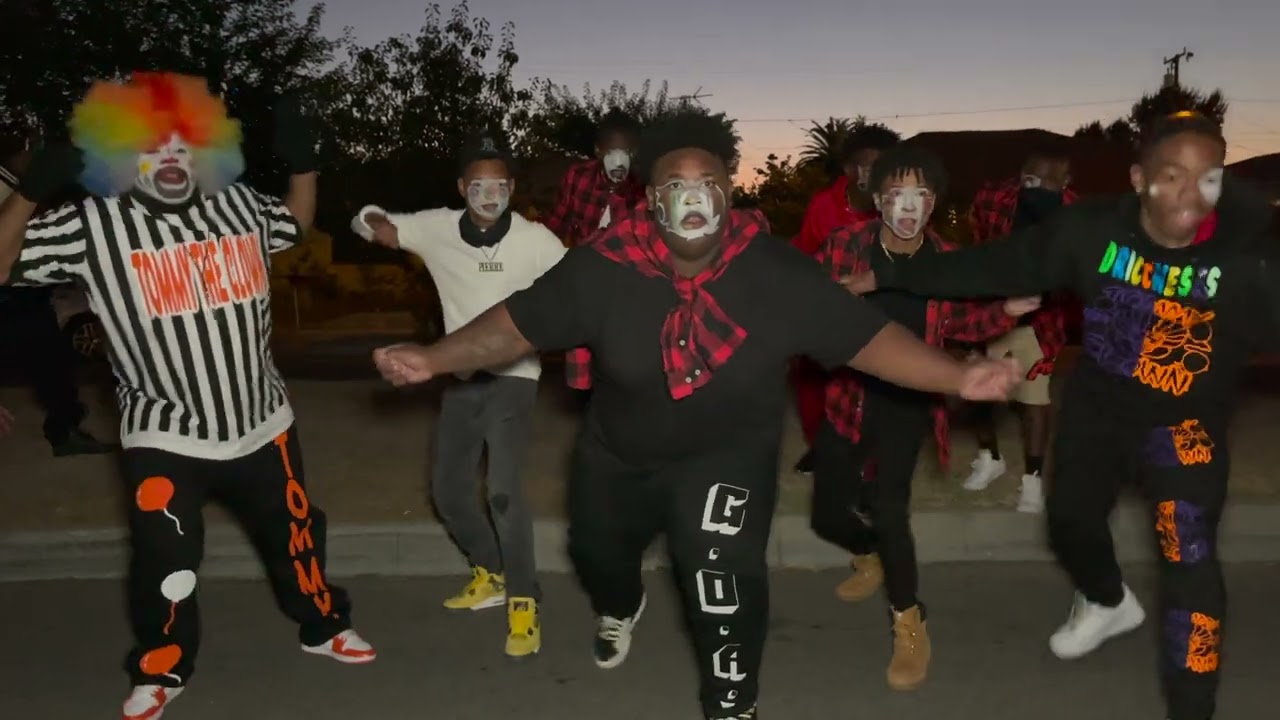 🗣 Happy ANNIVERSARY 😬 Turn Upppp🥳  | FOLLOW @TOMMYTHECLOWN @TOMMYHOTGIRLZTV 🥳