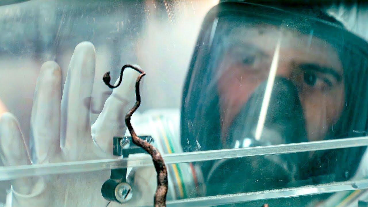 ARTEFATO ALIENÍGENA MANTÉM 2 HUMANOS VIVOS POR 500 ANOS APÓS A HUMANIDADE SER EXTINTA DA TERRA!