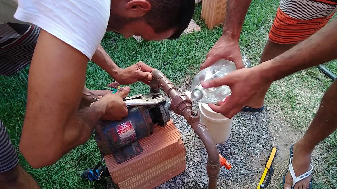 Cavando poço artesiano manual na casa do meu irmão EP - 03