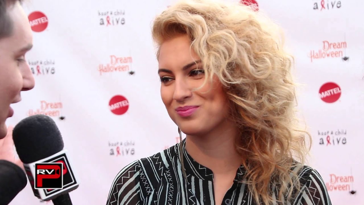 Tori Kelly talks KCA Performances and IM5Band