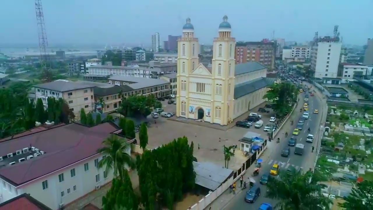 DRONE CAMEROUN DOUALA- CATHÉDRALE