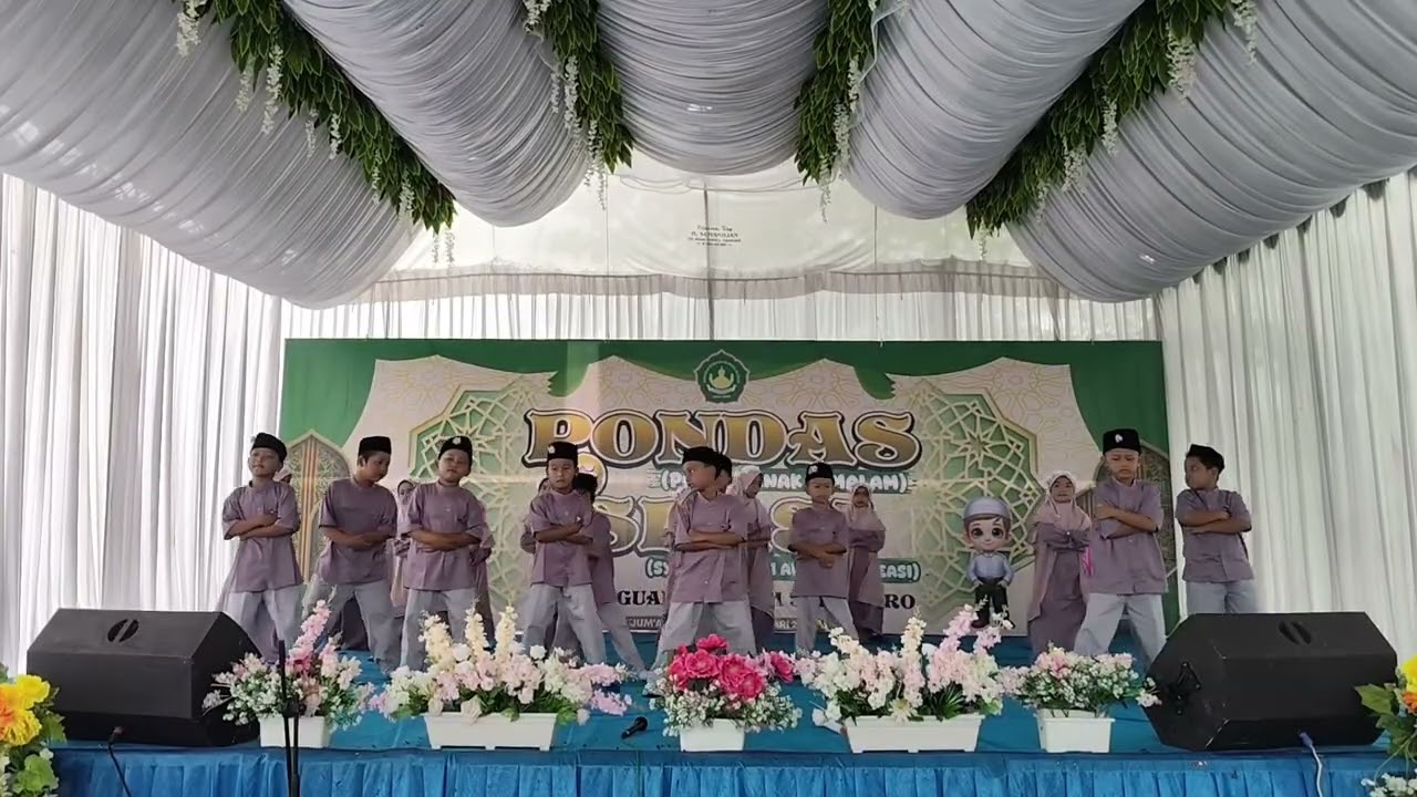 Tari Ya Ghali Pentas Seni Kelas 1 Scientist MI Bilingual Al-Islam Sukomoro