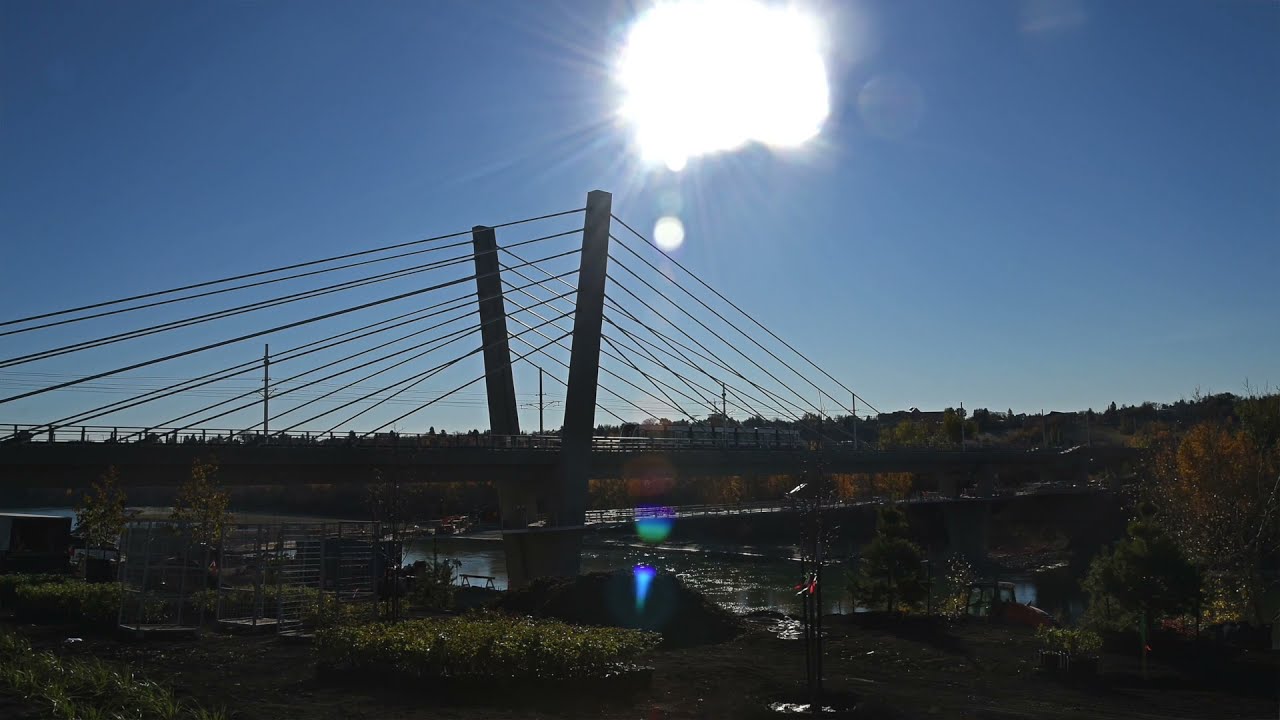 LRT Train crosses Tawatinâ Bridge for the first time