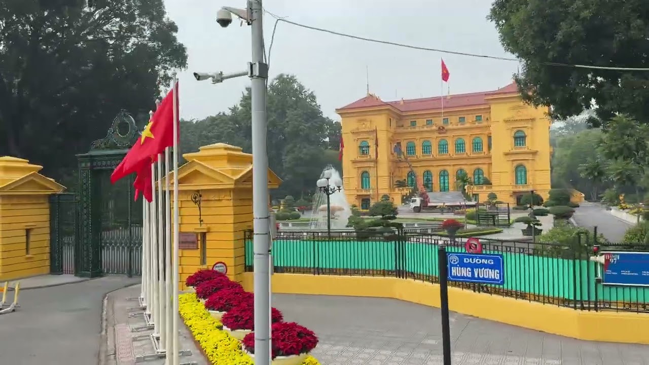 Hà Nội bằng tour bus