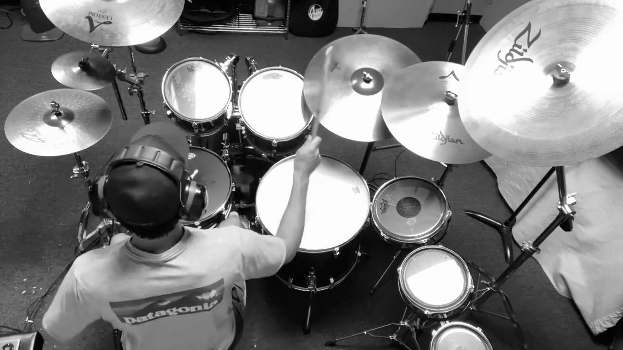 Van Halen - Jump - Alex&rsquo;s Soloed Drum Groove (under guitar solo section) @VANHALENARCHIVE
