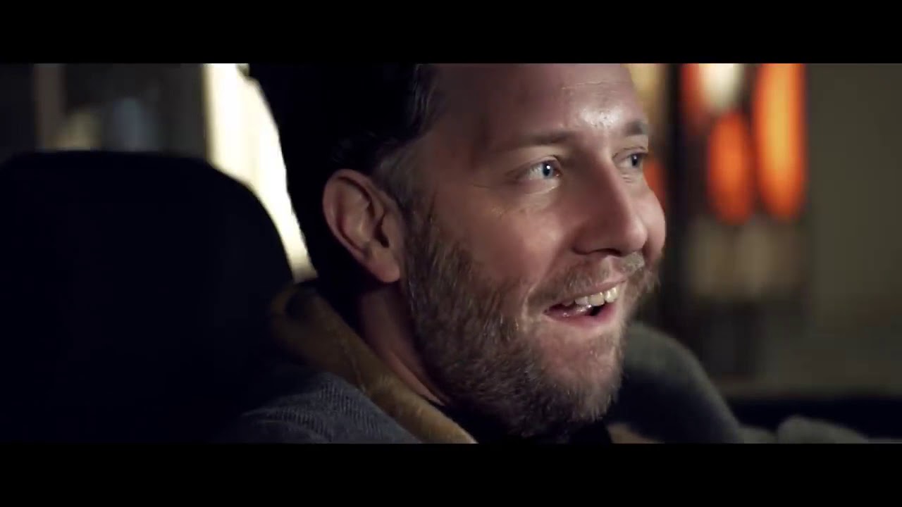 Parodie Fin d'année Bouygues Telecom Pub De Noël