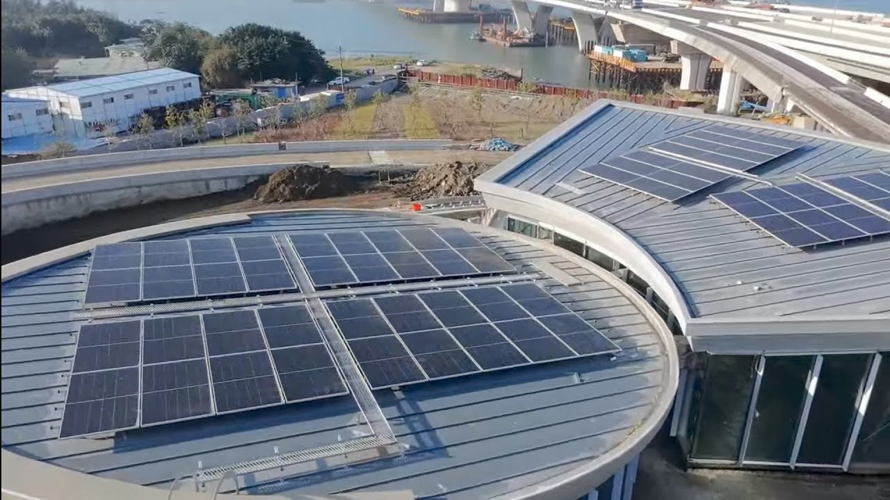2026.02.23  淡江大橋   行控中心橋頭區 機車道準備灌漿 施工概況近距觀察 空拍 LIVE 直播