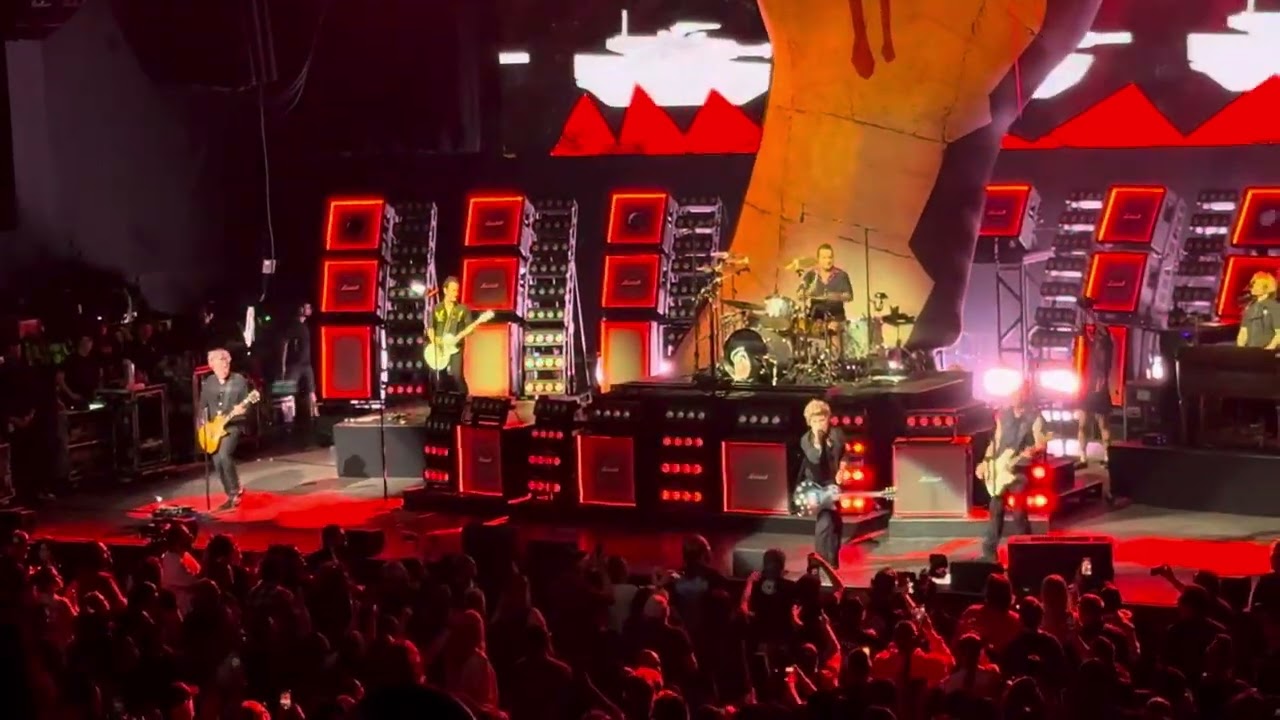 Green Day American idiot  +2 Live Yaamava Casino Highland 9/30/25 ￼