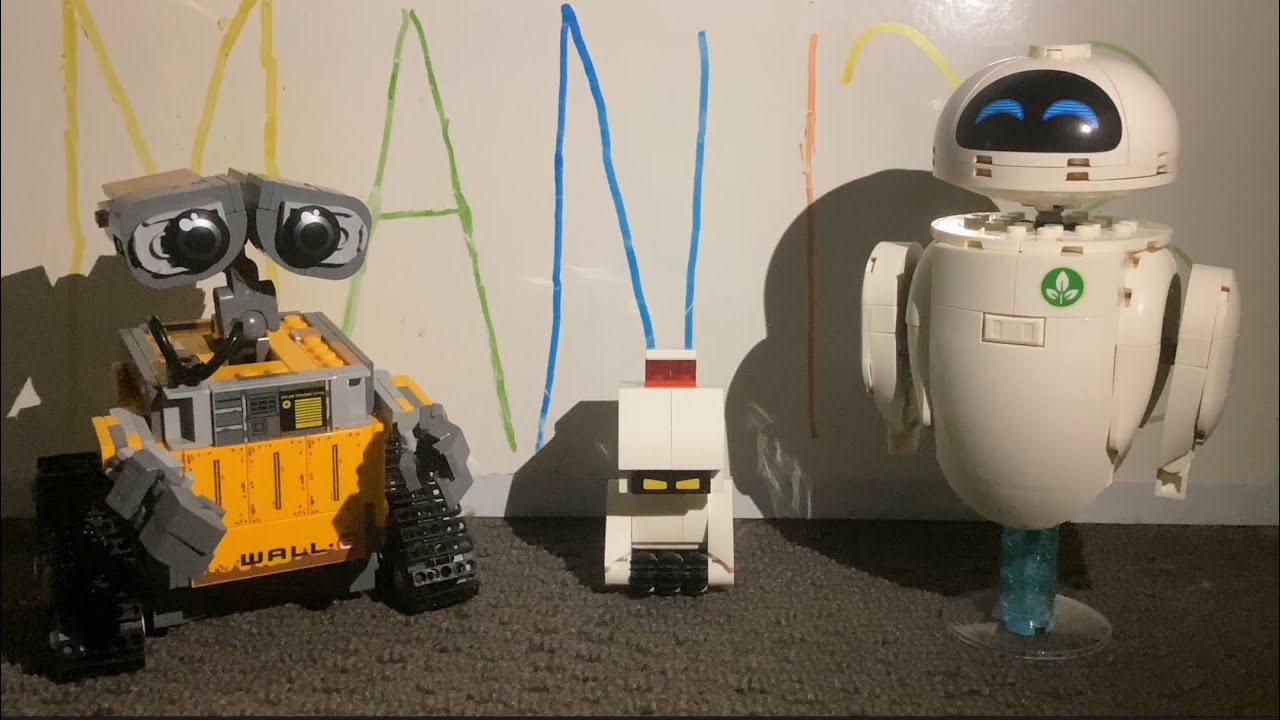 Reviewing LEGO Disney Pixar WALL E Set 43279