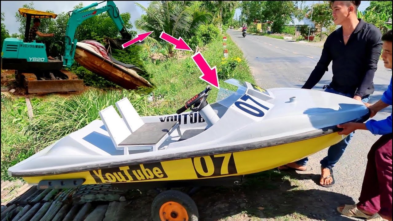 Cano tự chế  bằng vỏ moto nước jetski.A homemade canoe from a jetski motorbike