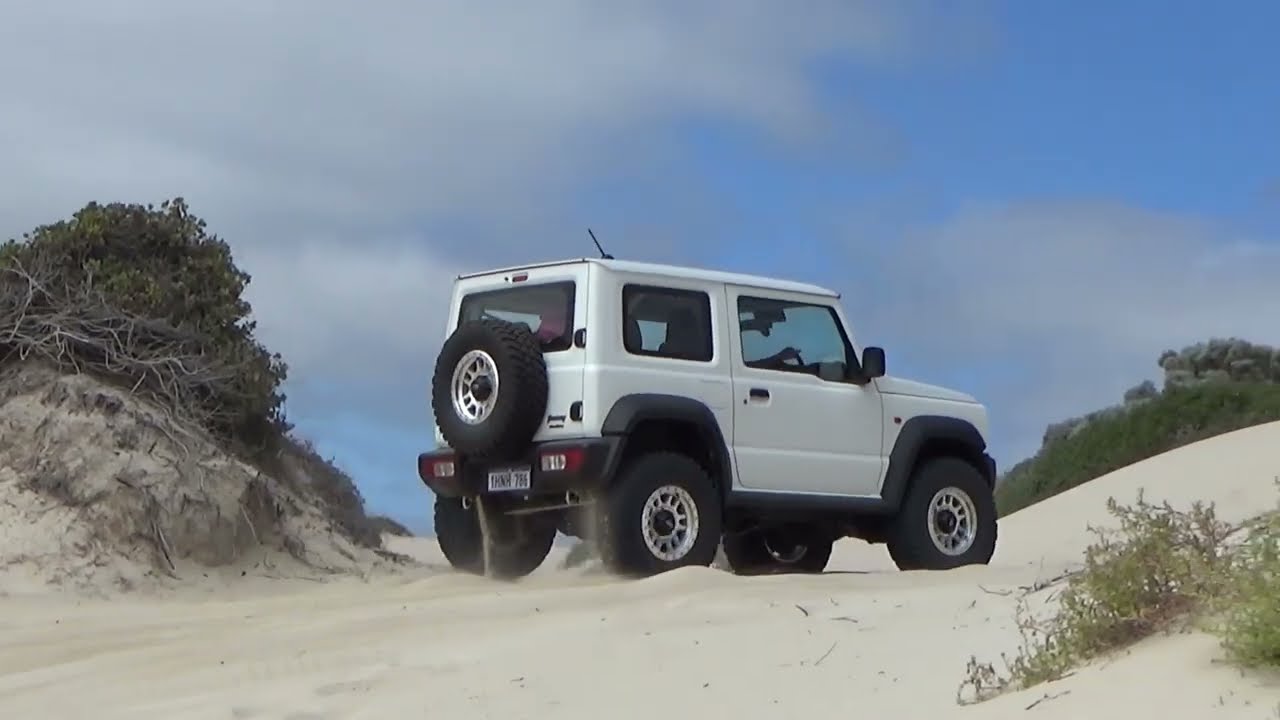 TURBO SUZUKI JIMNY BEACH RUN