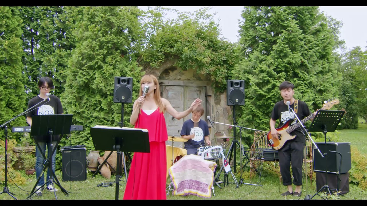 「真っ赤な太陽」美空ひばり・ジャッキー吉川とブルー・コメッツ