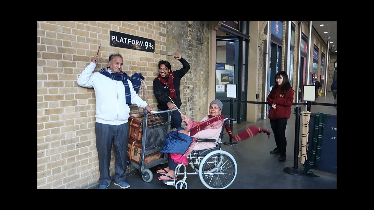 All about Harry Potter Platform 3/4,Hogwarts king cross station London - Travel vlog with Parents