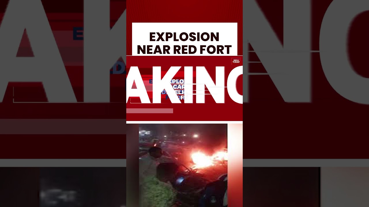Powerful Explosion Near Red Fort Metro Station #delhi  #delhiblast #redfort