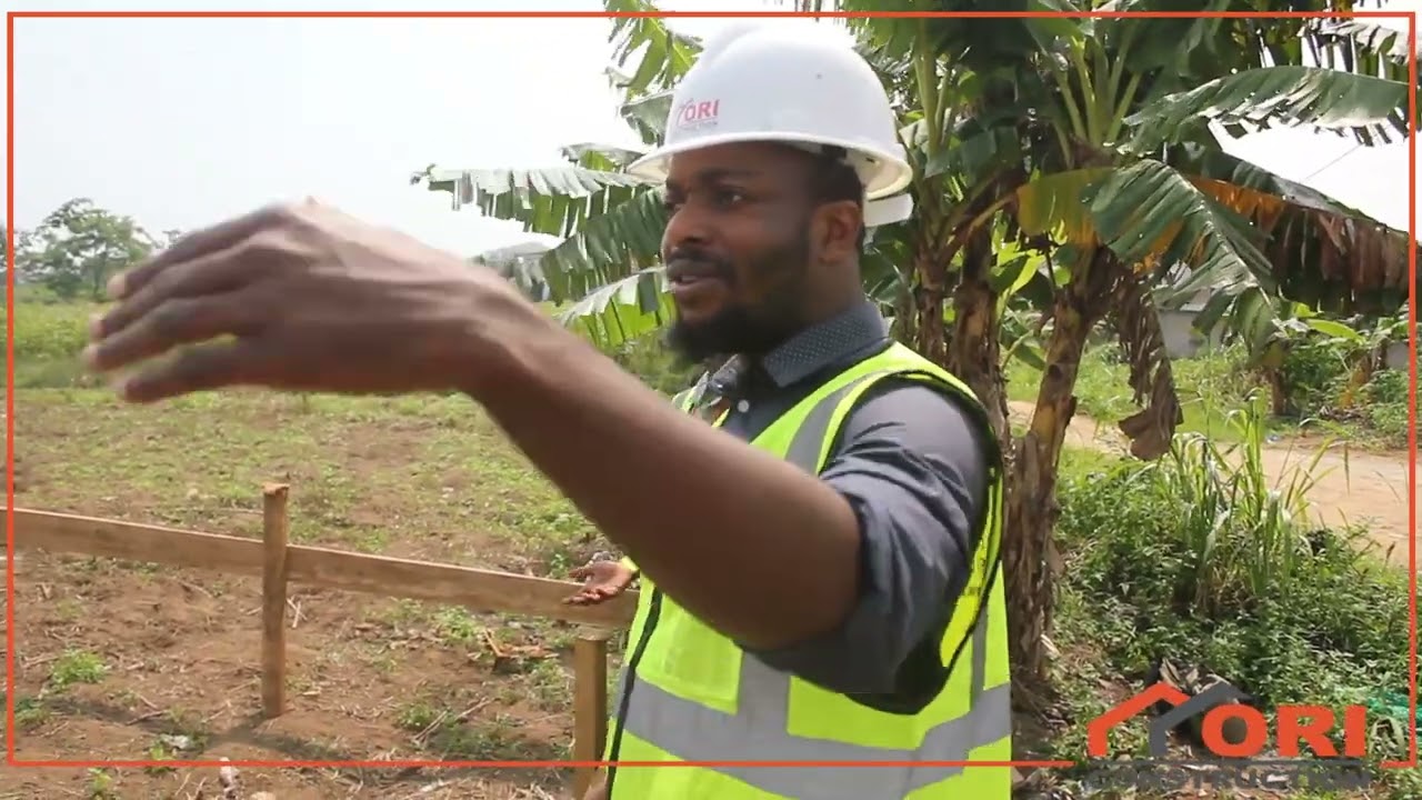 Implantation d'une villa duplex de 6 pièces à Bingerville ABIDJAN. TEL : +225 07 77 43 43 43