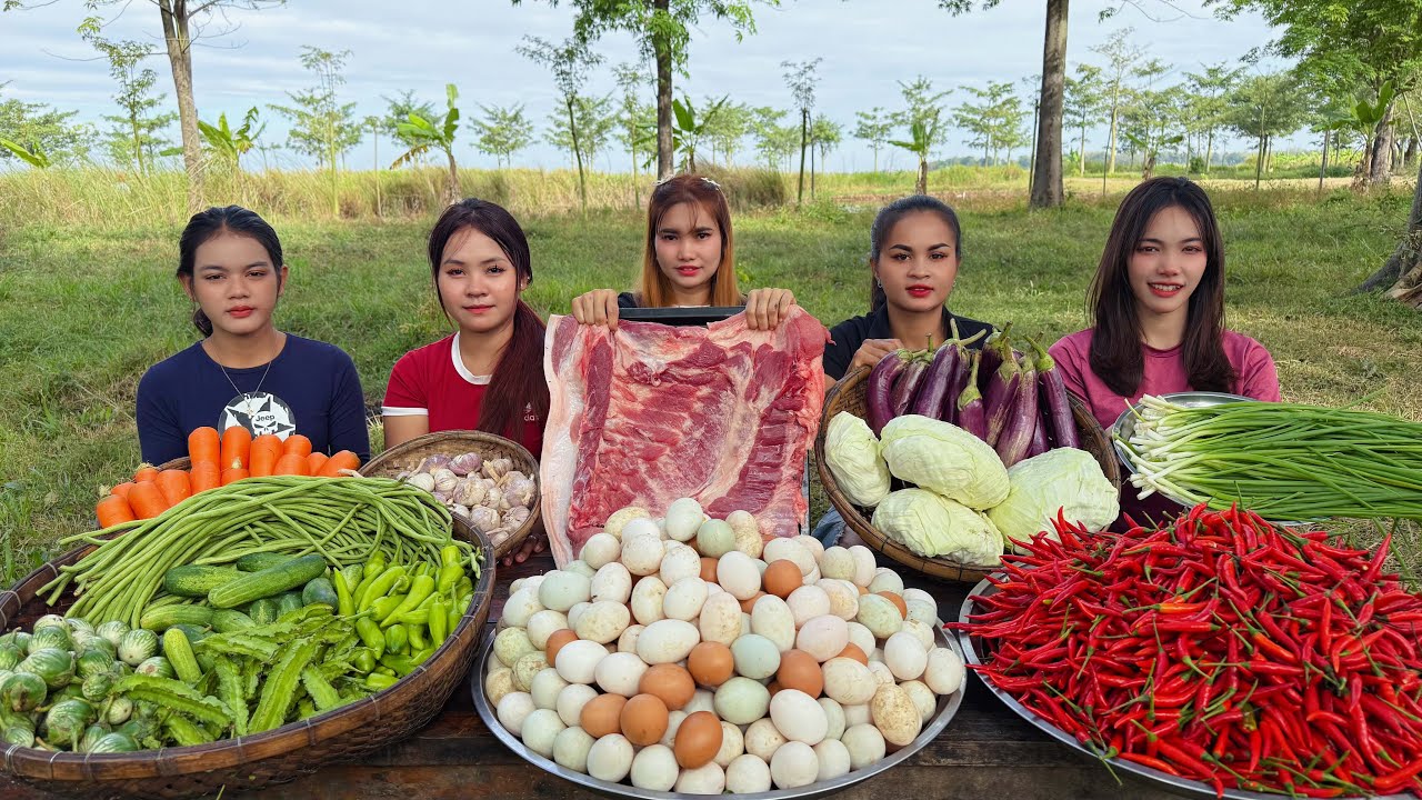 Amazing cooking pork sauce with fresh vegetable and egg recipe in my family
