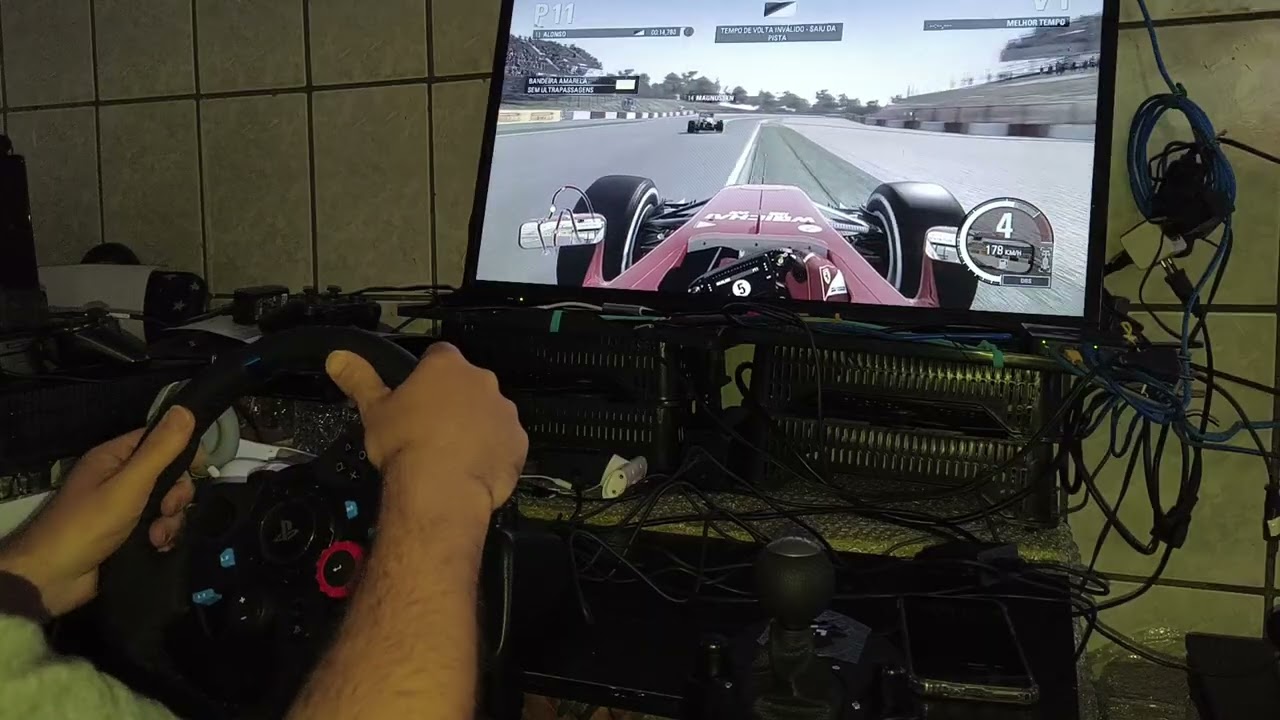 3# Testando o Logitech G29 no fórmula 1 2015 (Ps4) #ps4 #formula1 #g29 #automobile 