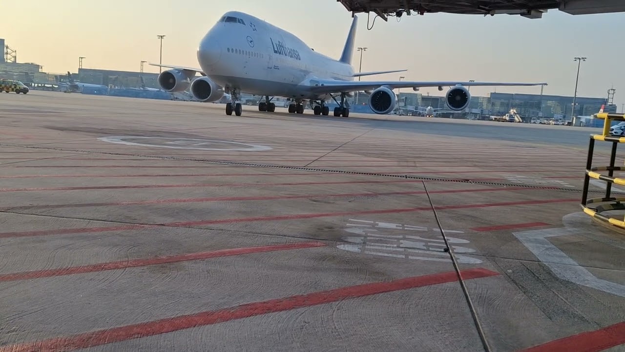 LH419 from washington d.c. D-ABYK B747-8i roll in at the gate frankfurt airport 