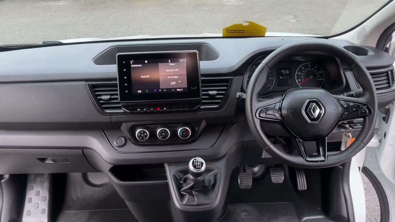 Renault traffic (Brand new Conversion) 