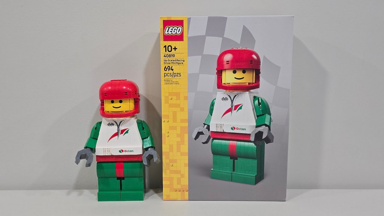 Lego Up-Scaled Racing Driver Minifigure Set 40819 Review!