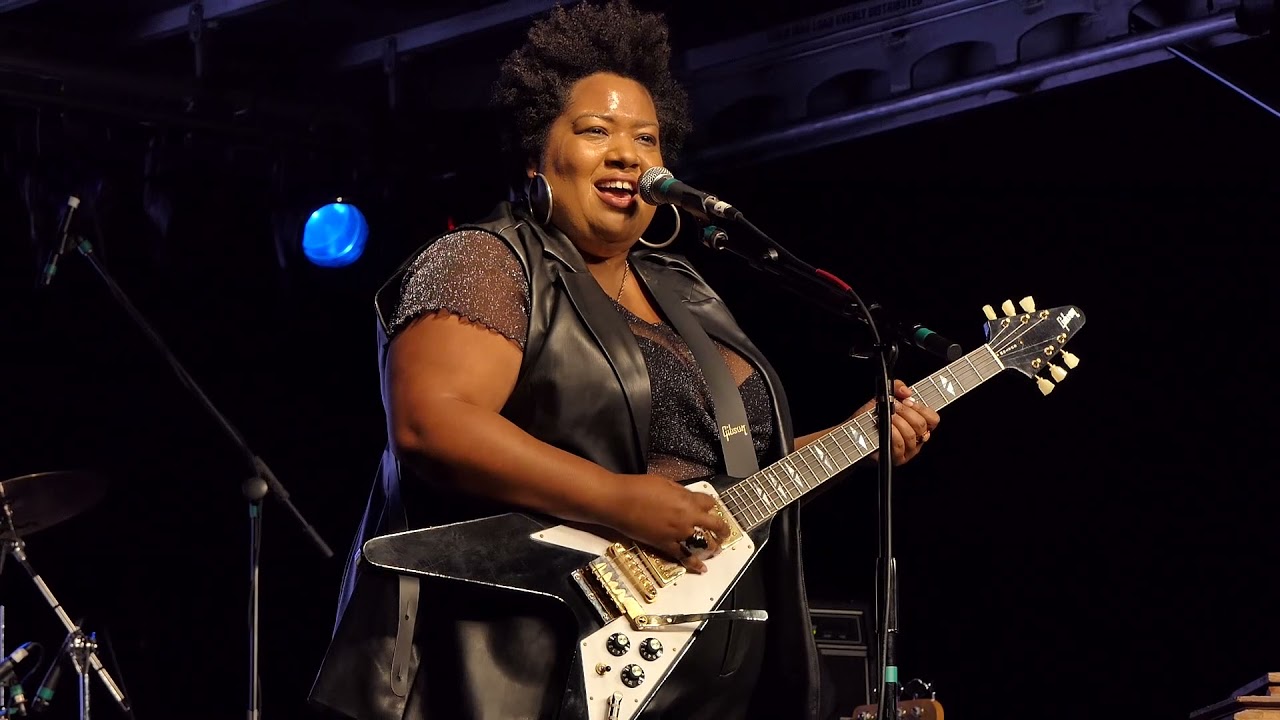 Celisse Henderson - Chain Of Fools - 4/30/21 - Dallas International Guitar Festival