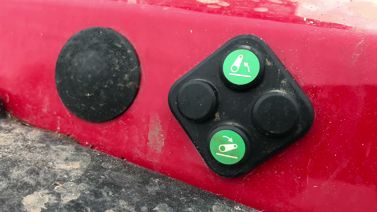 Basic overview of Valtra G135 tractor