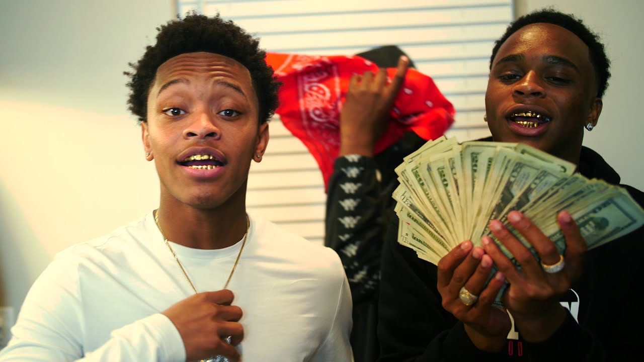 Lil Man x Deuce 2Much - The Moment (Official Video)