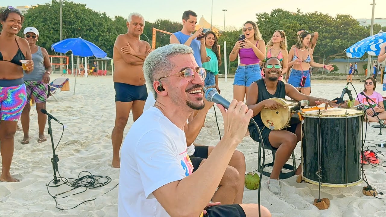 Pagode na Praia - Clareou / Brigar Não Tá Com Nada / Sina