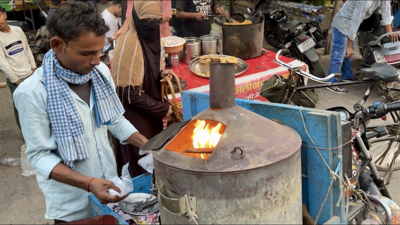 NAMUIN JAJANAN UNIK INDIA MASAK DI ATAS MOTOR LANGSUNG🔥RANDOOM FOOD YG ADA KITA SIKAT+COBAIN😂