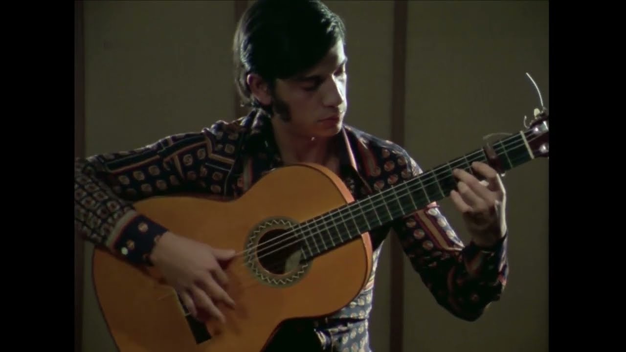 Niño Miguel plays bulerías (720p)