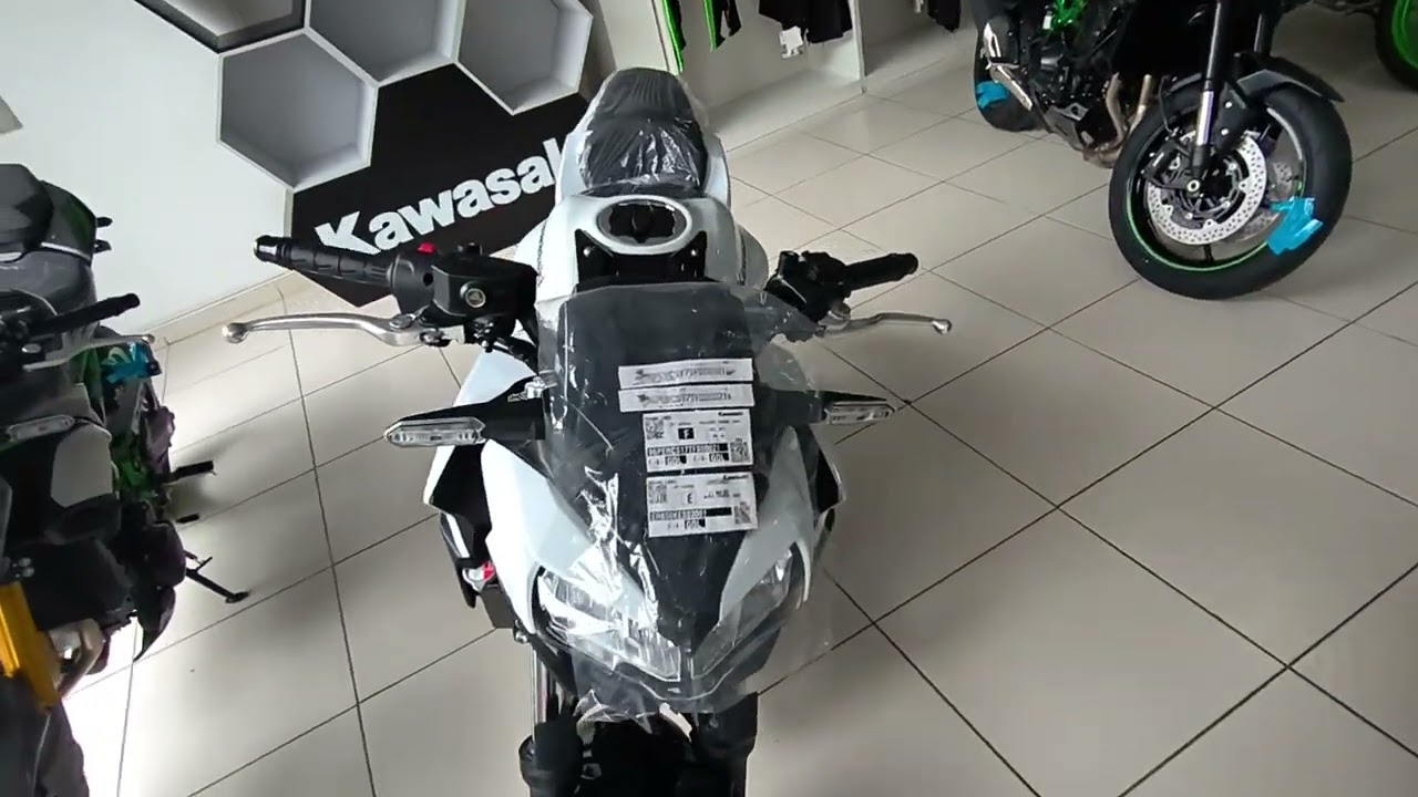 Nova z900 26/26 a naked mais vendida