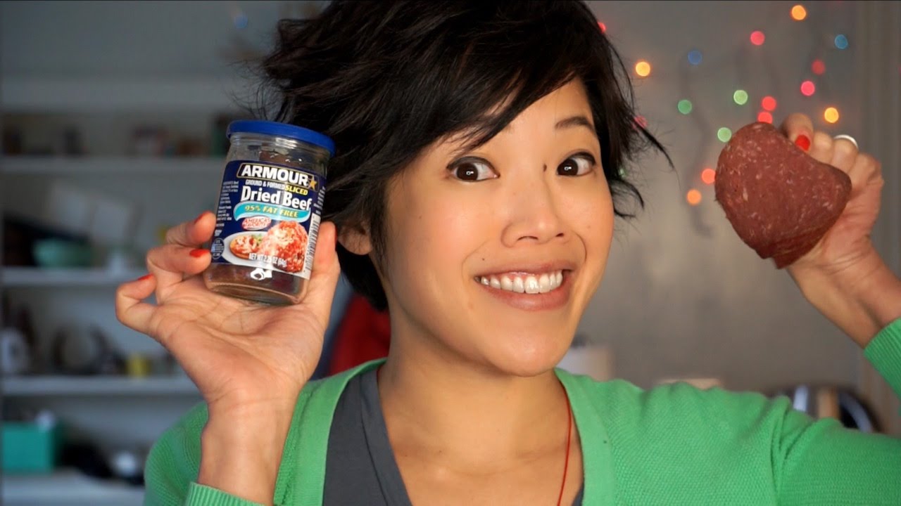 Emmy Eats Jarred Dried Beef | Emmy Cho