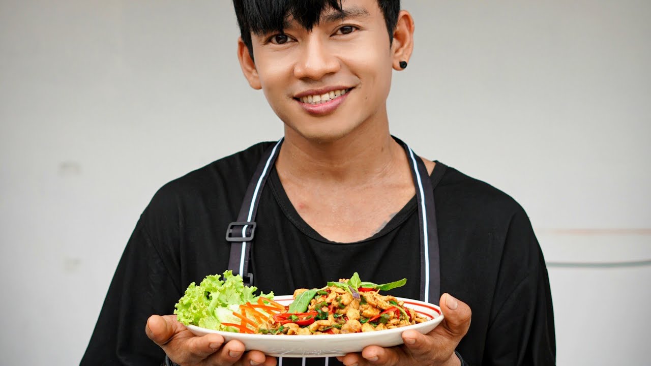 ကြက်ပင်စိမ်းကြော် / ကြက်ဖက်ကဖောင်ကြော် ဆိုင်ရောင်းဟင်းပွဲ 🐓🧑🏻‍🍳