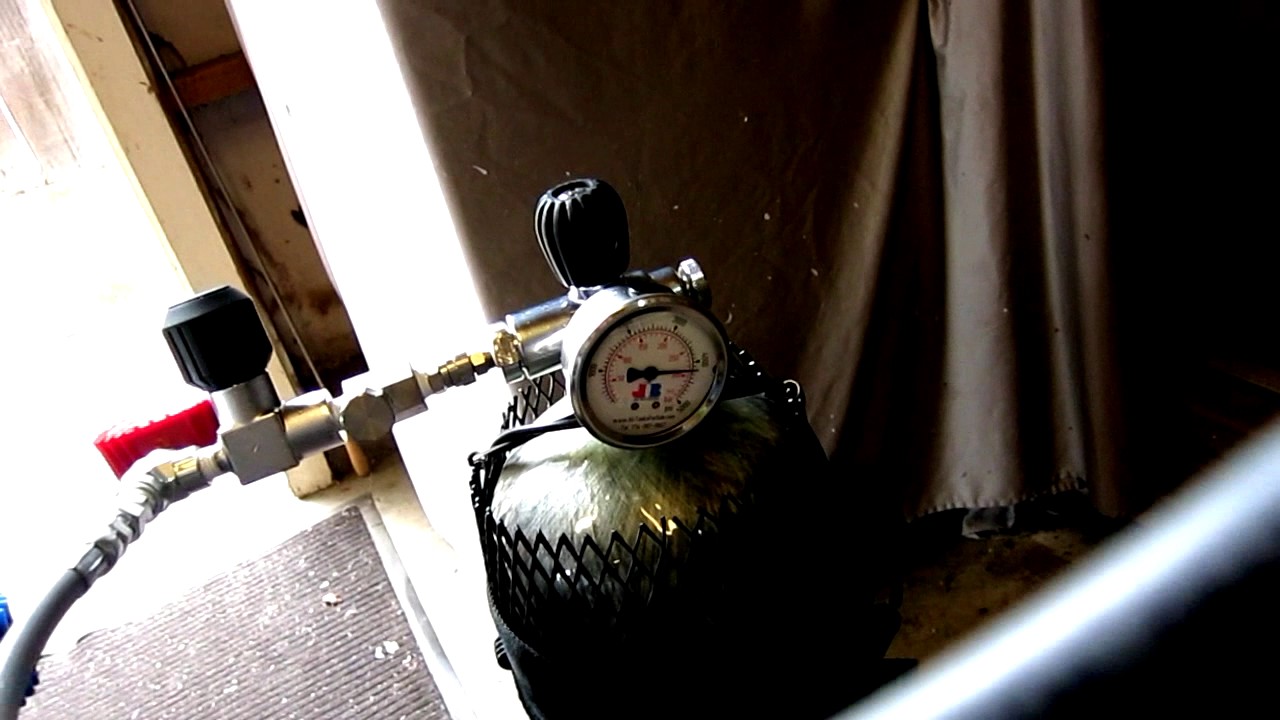 Air Booster Raising Pressure on 2 Air Tanks