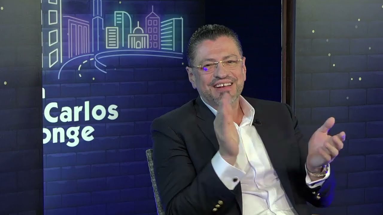 ¡A Cachete! Con Rodrigo Chaves