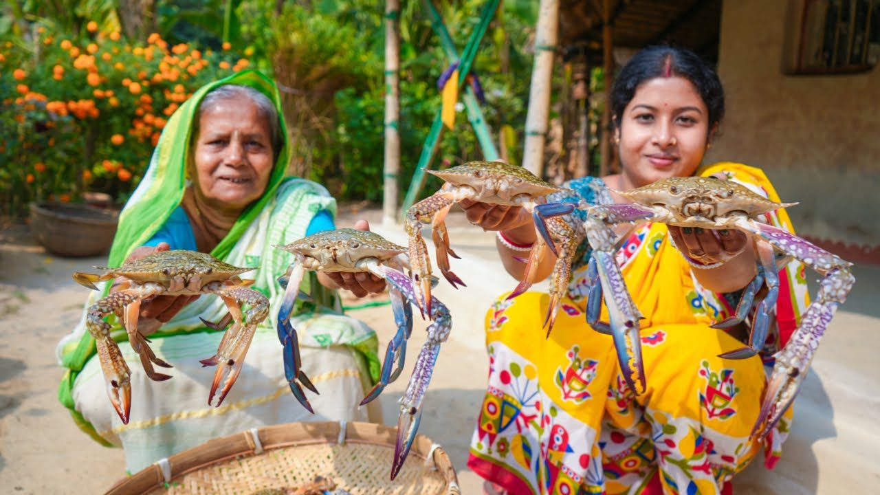 শ্বাস ভর্তি সমুদ্রের কাঁকড়া কষা তার সাথে আমাদের বাড়ির সবার প্রিয় কোলই শাকের ঘন্টা |