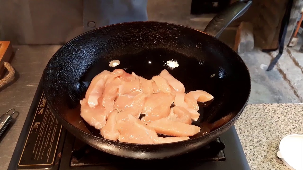Pollo Thai con Citronela o Hierba Limón