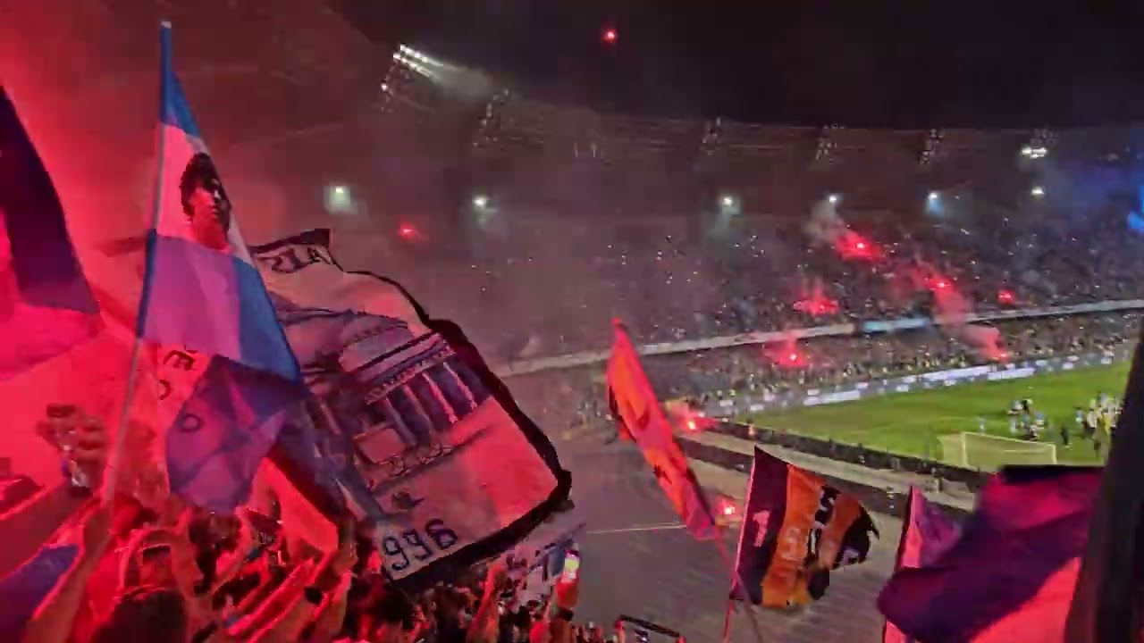 Napoli Cagliari fischio finale stadio maradona è campione di Italia per la 4 volta!