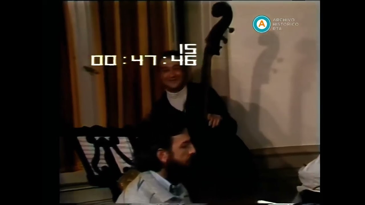 Ensayo de Astor Piazzolla y su Conjunto 9  en el Colón, para el concierto del 11 de junio de 1983.