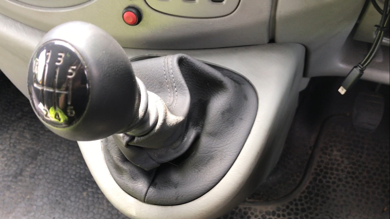 Vauxhall Vivaro Renault Traffic Floppy Loose Gear Lever Nissan PRIMASTAR How to Repair