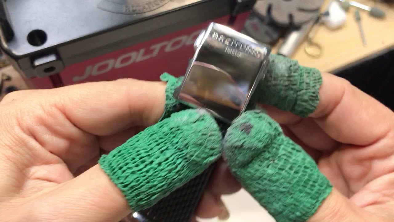 Polish a Breitling Watch clasp Fast & Easy on the JOOLTOOL