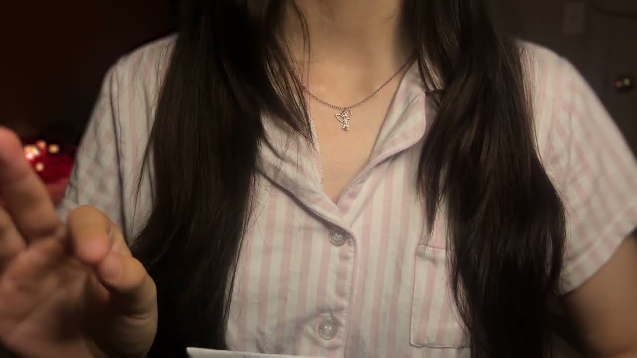 ASMR| Tratando de Consolarte Pero Estoy Inc&oacute;moda